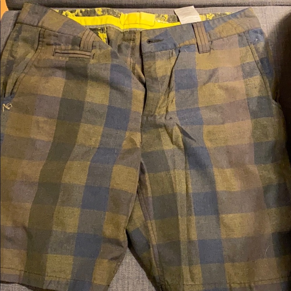 Analog shorts